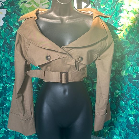 SOLD!!!!! NWOT - Naked Wardrobe I’ve Got That Flare Cropped Jacket (Size M) - Picture 2 of 5